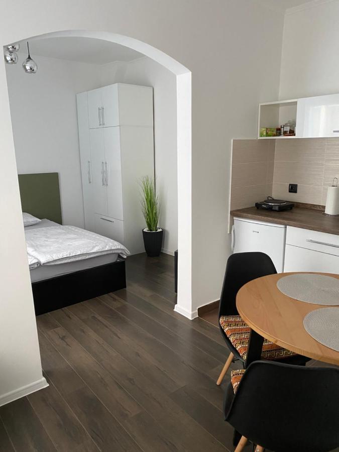 Strawberry Apartments City Center Novi Sad Eksteriør billede